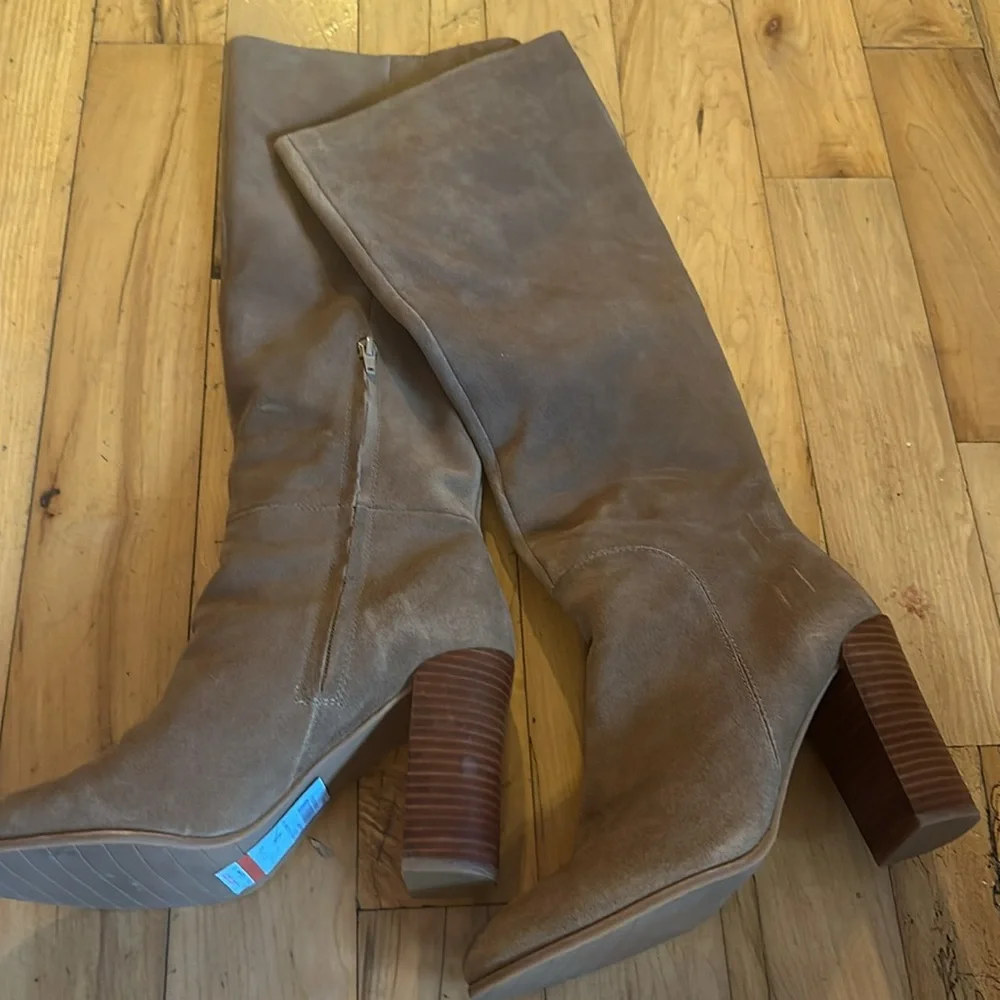 New Kenneth Cole New York Suede Tan Tall Boots 8 1/2 - Picture 5 of 9